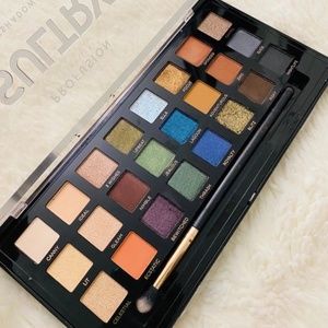 Profusion "Sultry" eyeshadow palette